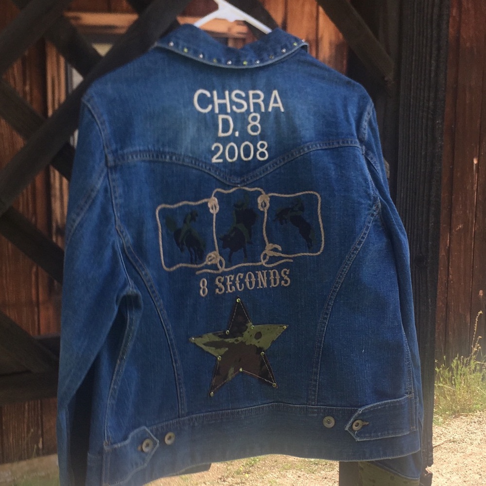 Embellished denim (Jean) jacket